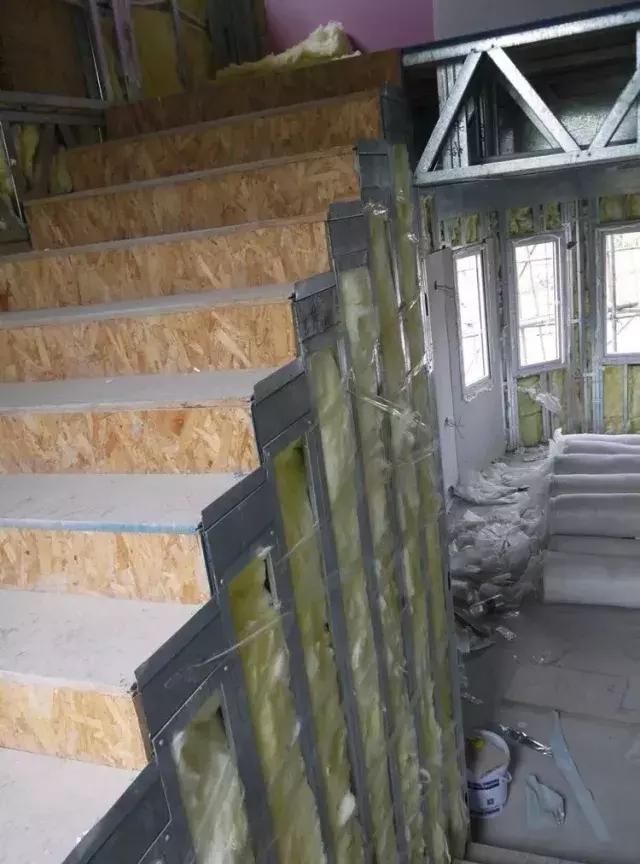 輕鋼別墅搭建圖文直播全過(guò)程，想建輕鋼別墅的看看