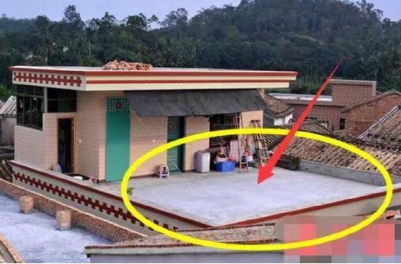 自建房頂做成斜坡還是平頂好？自建房的先看看