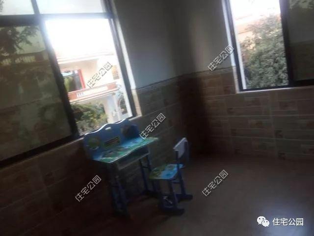 80萬自建的三層別墅案例實拍，附裝修照片