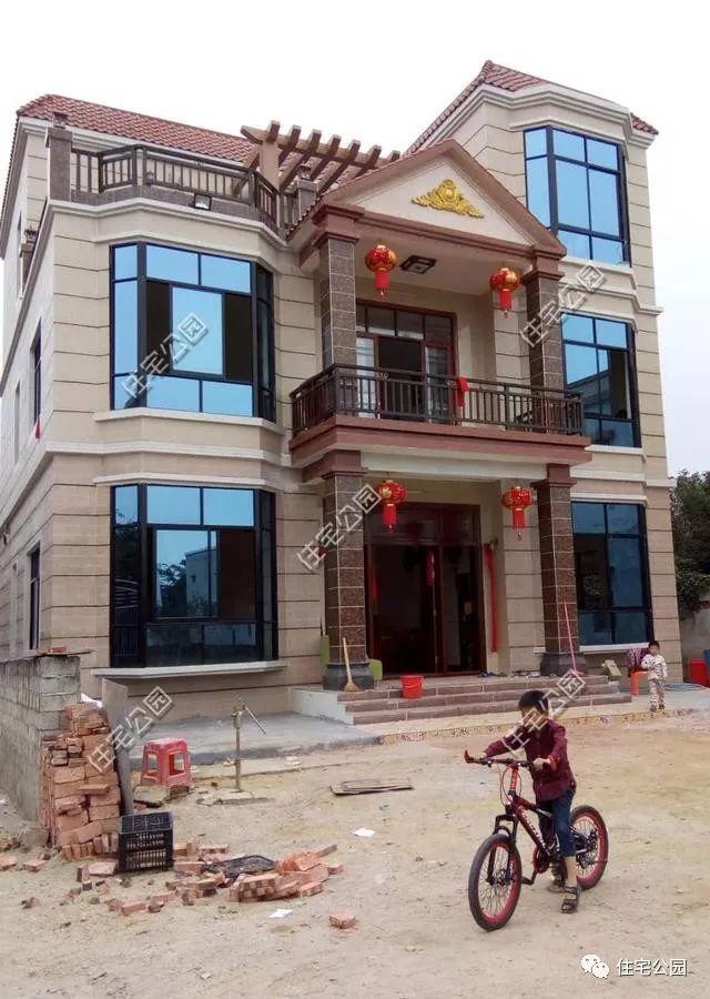 80萬自建的三層別墅案例實拍，附裝修照片