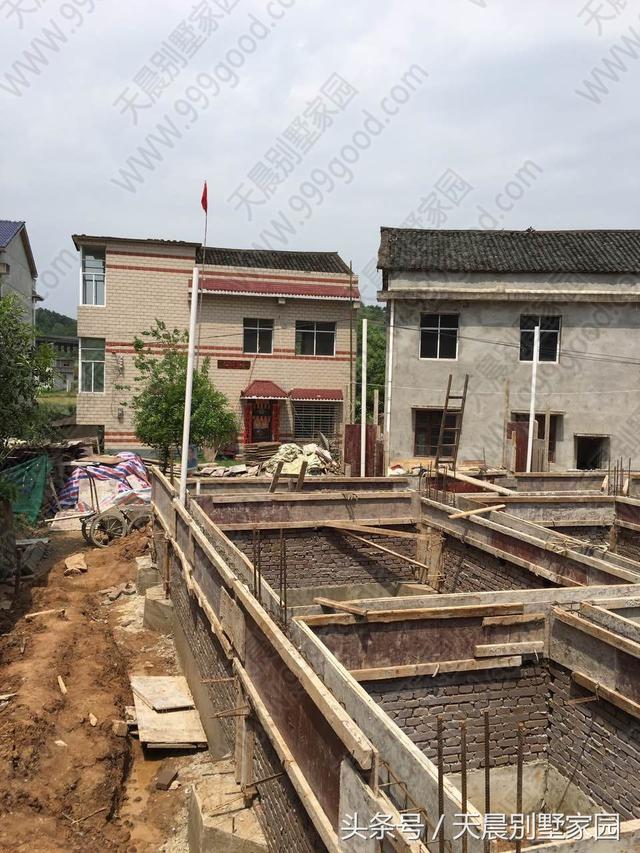 帶地下室3層別墅戶型圖，直播建房過程