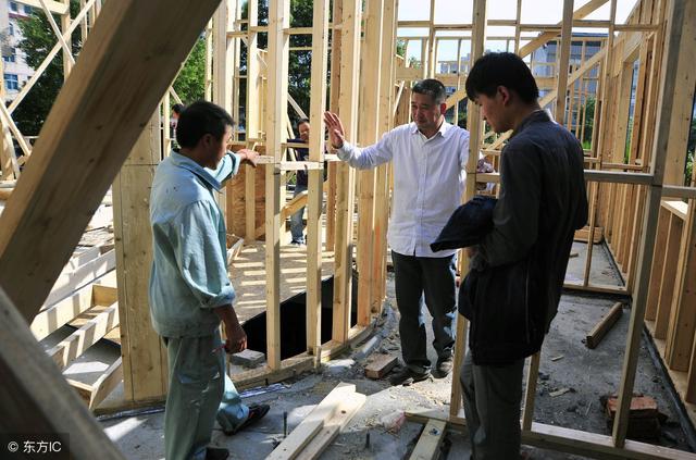 農(nóng)村自建別墅基礎該選擇獨立基礎，還是選條形基礎？