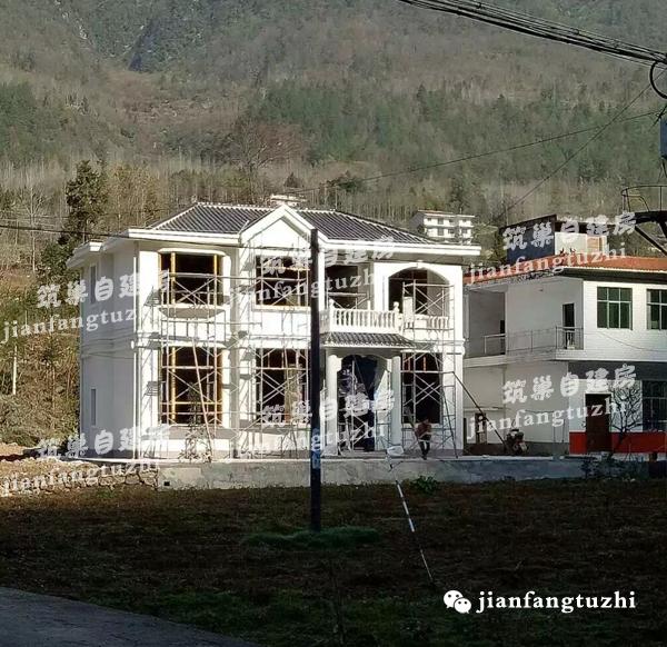 農(nóng)村自建房漏水該怎么辦？