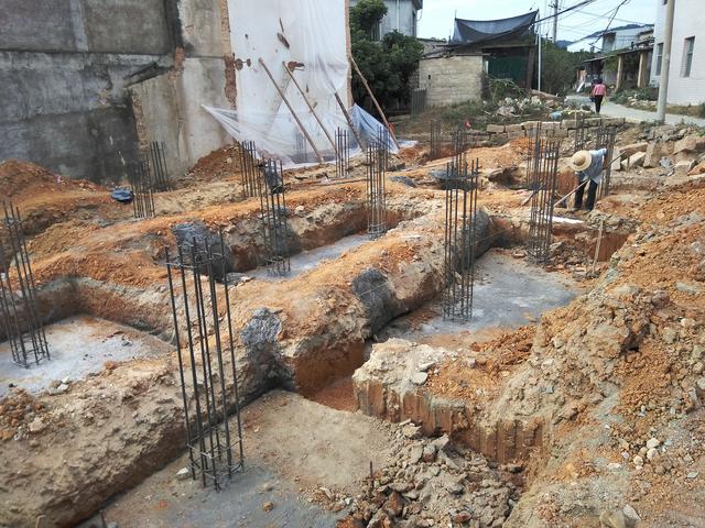 農(nóng)村自建房之地基怎么做？