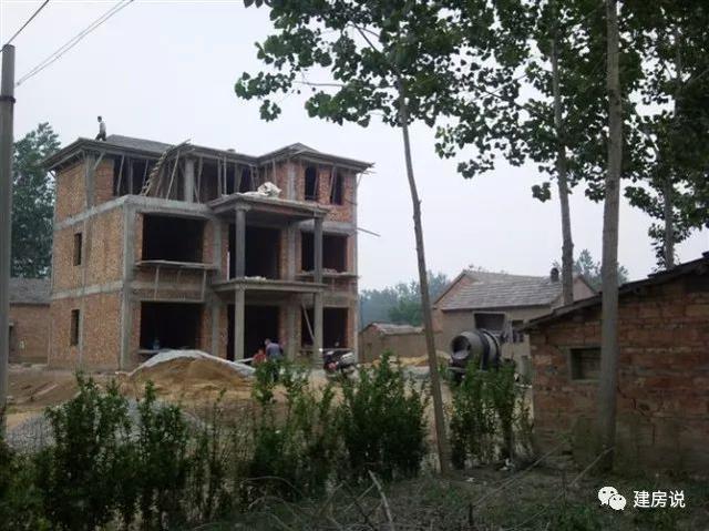 農(nóng)村35萬蓋漂亮別墅，附施工過程，看看值不值
