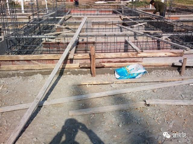 農(nóng)村35萬蓋漂亮別墅，附施工過程，看看值不值