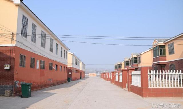 新農(nóng)村兩層樓房帶百平米院子，一套僅售15萬(wàn)，為何沒(méi)人要