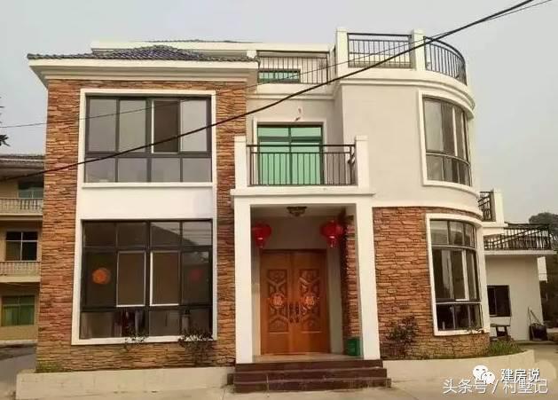 別墅實景照片圖和效果圖對比，看完肯定得給施工隊點贊