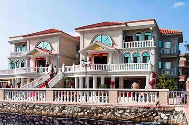 別墅實景照片圖和效果圖對比，看完肯定得給施工隊點贊