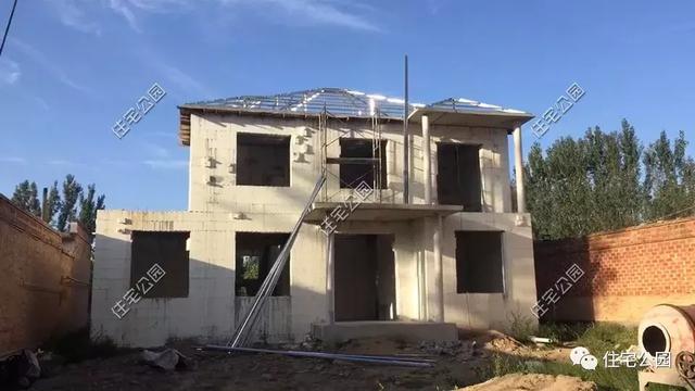 紅磚價(jià)格飆升，輕鋼結(jié)構(gòu)、EPS自建房比磚混都便宜