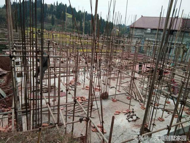 進(jìn)深10米農(nóng)村自建別墅設(shè)計(jì)圖，附施工全過(guò)程