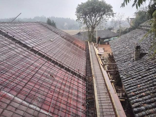 11*11米帶露臺(tái)現(xiàn)代二層農(nóng)村小洋樓設(shè)計(jì)圖，附施工過程