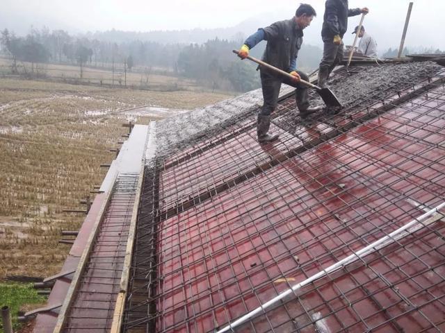 11*11米帶露臺(tái)現(xiàn)代二層農(nóng)村小洋樓設(shè)計(jì)圖，附施工過程