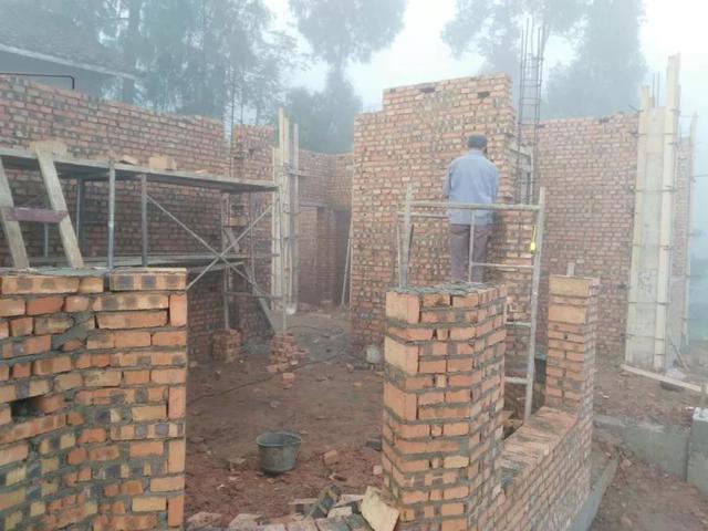 11*11米帶露臺(tái)現(xiàn)代二層農(nóng)村小洋樓設(shè)計(jì)圖，附施工過程