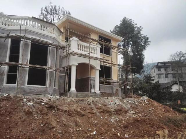 11*11米帶露臺(tái)現(xiàn)代二層農(nóng)村小洋樓設(shè)計(jì)圖，附施工過程