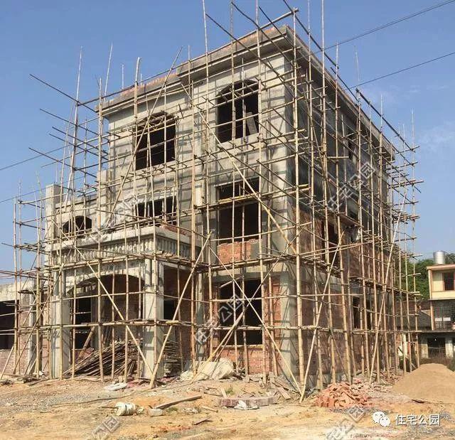 湖南農(nóng)村30萬(wàn)自建三層框架別墅，看完覺(jué)得超值