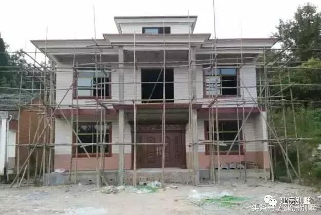 實(shí)拍15棟完工的二層農(nóng)村別墅圖，造價(jià)20左右