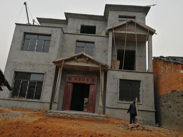 11*10米歐式二層半小別墅設(shè)計方案圖，附施工案例實(shí)拍照