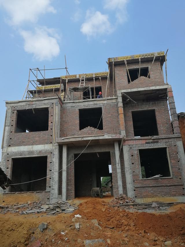 11*10米歐式二層半小別墅設(shè)計方案圖，附施工案例實(shí)拍照