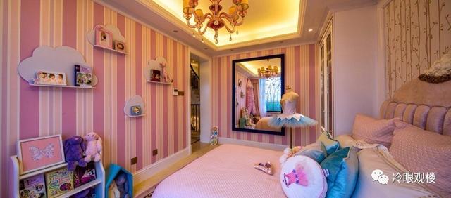 8.8米大橫廳、三開間朝南……這款“薄透漏”的聯(lián)排別墅耐人兒不？