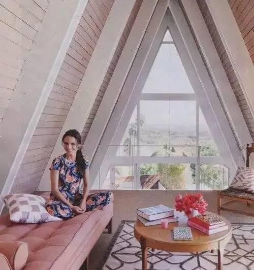 如果我家窗戶有這么美，還怕娶不著媳婦嗎？