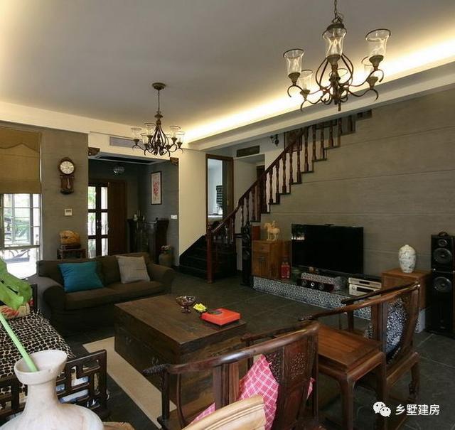 為了母親遺愿，回農(nóng)村自建房，自建房無意間火了