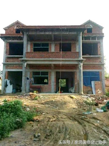 回老家自建房貪小便宜沒設計圖紙，建好被嘲笑