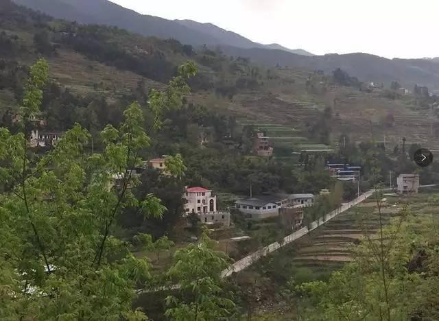 曬曬我家農(nóng)村帶地下室的自建房，朋友看了都說好