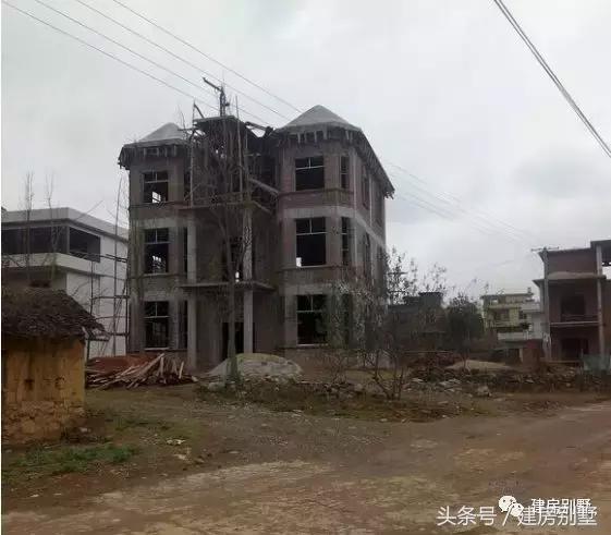 湖北自建三層別墅，主體就花了25萬(wàn)，看下超值嗎