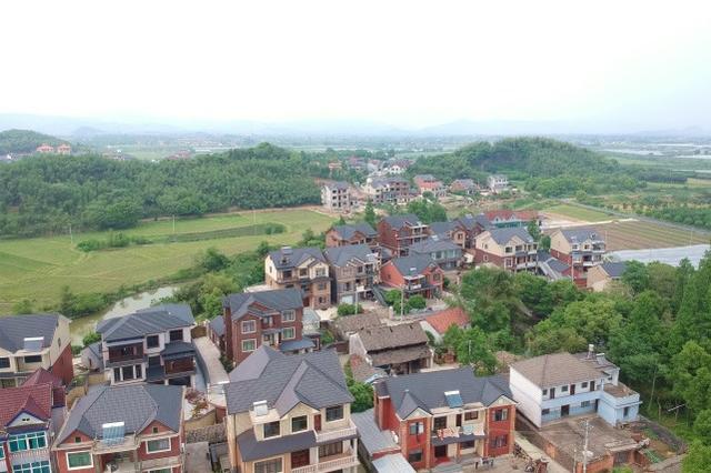 實(shí)拍浙江農(nóng)村，家家戶(hù)戶(hù)都是小別墅，令城里人羨慕