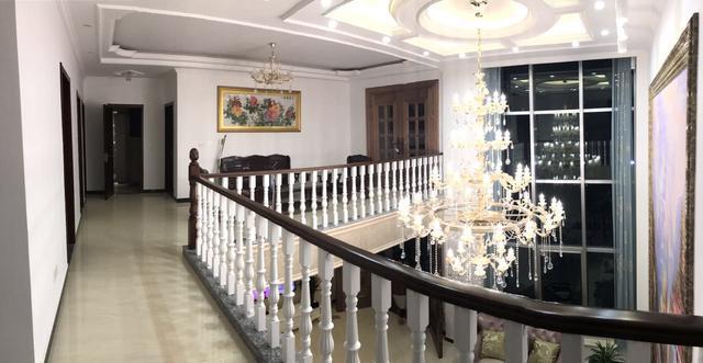 江蘇兄弟宅基地自建雙拼別墅，歐式奢華鄰居羨慕瘋！