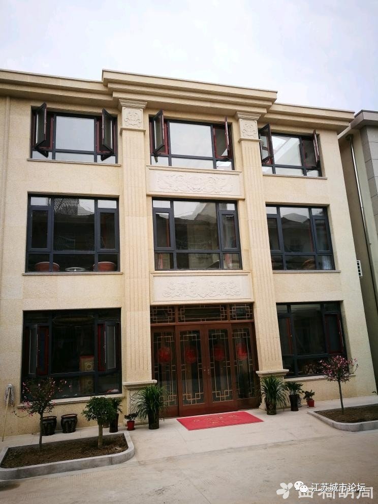 靖江新橋鎮(zhèn)第二代新農(nóng)村別墅 點(diǎn)贊生活品質(zhì)高