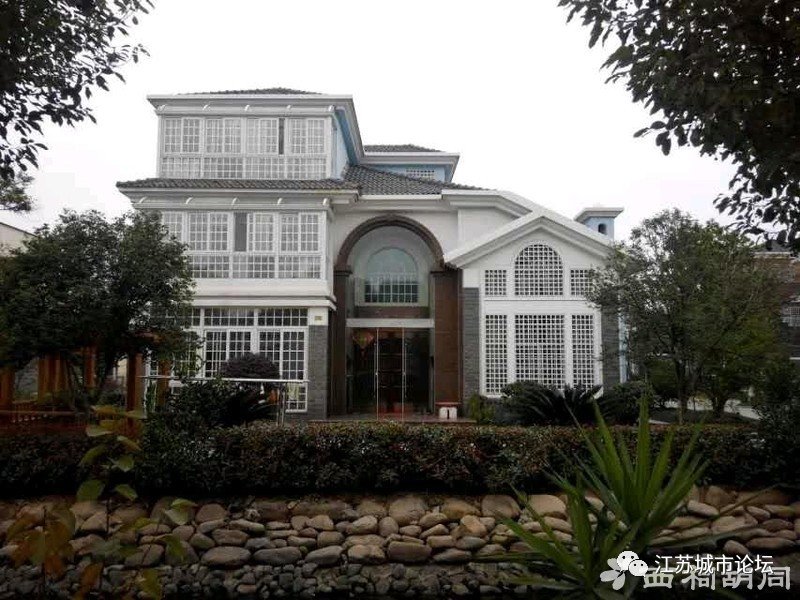 靖江新橋鎮(zhèn)第二代新農(nóng)村別墅 點(diǎn)贊生活品質(zhì)高