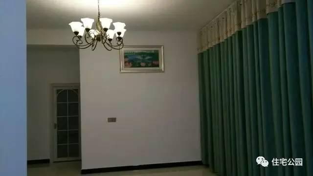 江西網(wǎng)友65萬建別墅，內(nèi)部設(shè)計(jì)美，外有小溪環(huán)繞！