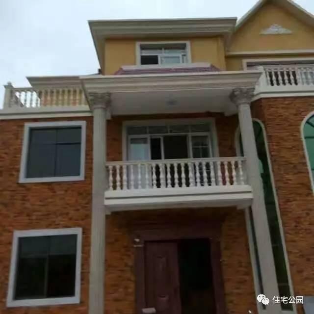 江西網(wǎng)友65萬建別墅，內(nèi)部設(shè)計(jì)美，外有小溪環(huán)繞！