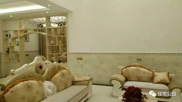 江西網(wǎng)友65萬建別墅，內(nèi)部設(shè)計(jì)美，外有小溪環(huán)繞！