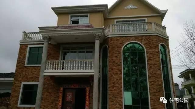 江西網(wǎng)友65萬建別墅，內(nèi)部設(shè)計(jì)美，外有小溪環(huán)繞！