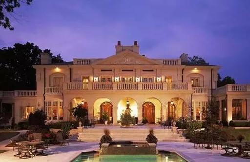 10套莊園式別墅，奢華典雅，媲美四合院