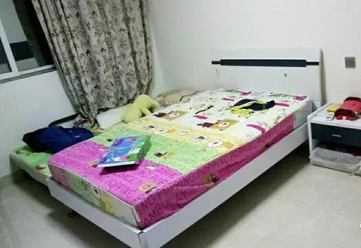 別人花60萬買了房子，他卻回鄉(xiāng)下建別墅