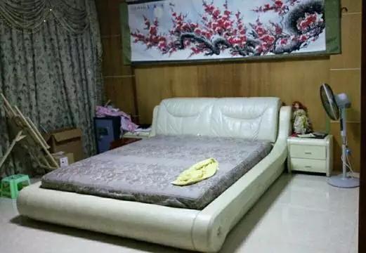 別人花60萬買了房子，他卻回鄉(xiāng)下建別墅