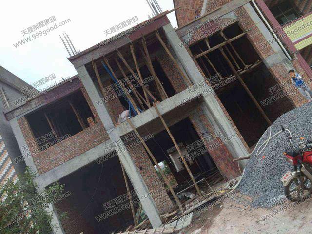 農(nóng)村別墅設(shè)計(jì)圖，車庫入戶，方正戶型12X12.4米！含建筑圖