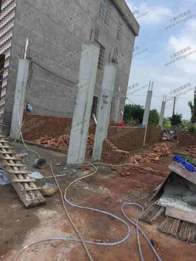 農(nóng)村別墅設(shè)計(jì)圖，車庫入戶，方正戶型12X12.4米！含建筑圖