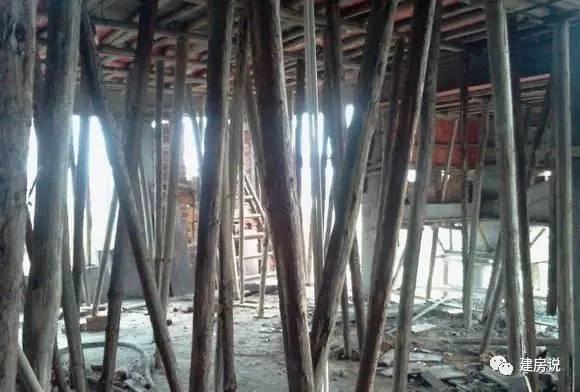 實(shí)拍網(wǎng)友自建三層農(nóng)村別墅過程，舒適美觀引人矚目