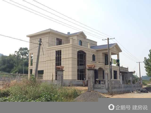 網(wǎng)友曬各自村里最漂亮的農(nóng)村別墅，沒(méi)想到農(nóng)村這么富裕了