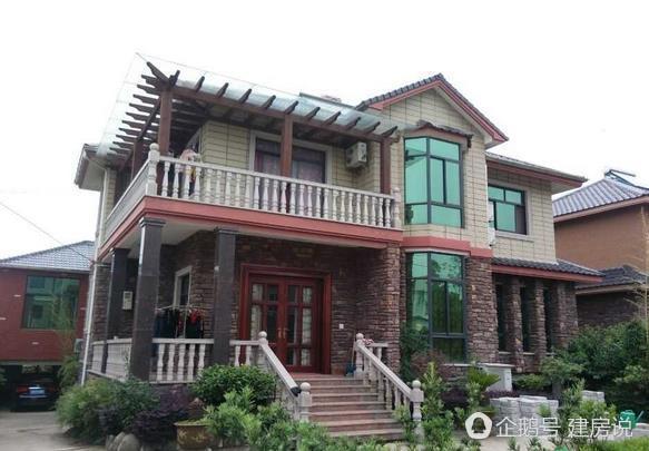 網(wǎng)友曬各自村里最漂亮的農(nóng)村別墅，沒(méi)想到農(nóng)村這么富裕了