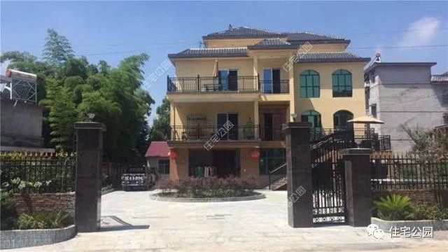 自建房帶超大庭院、泳池，看完都不想在城里買房了