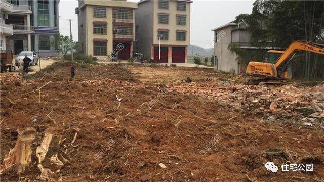 自建房帶超大庭院、泳池，看完都不想在城里買房了