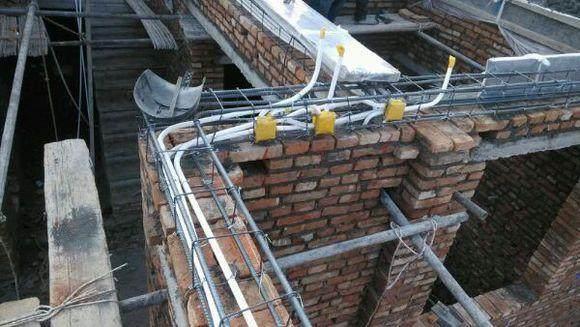 農(nóng)村自建房這樣預埋水電管，老師傅說規(guī)范又實用