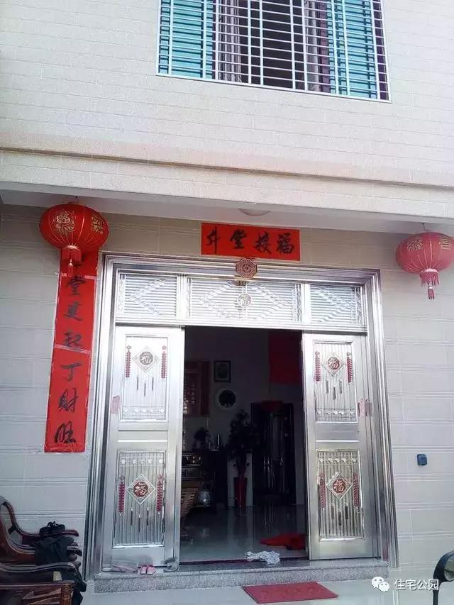 海南父子40萬聯(lián)手自建2層養(yǎng)老房，這價錢你可信？