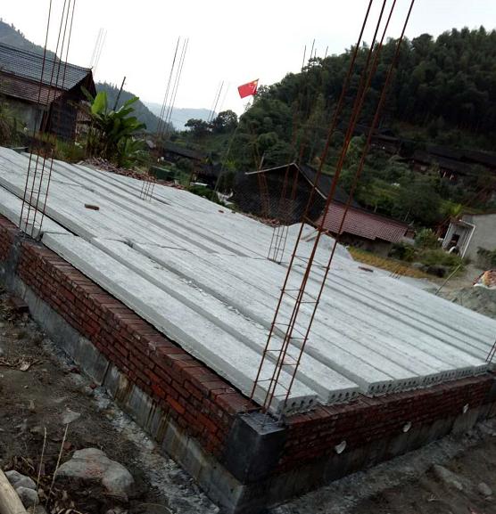 湖南21萬自建歐式別墅，引來全村圍觀仿建，真值！